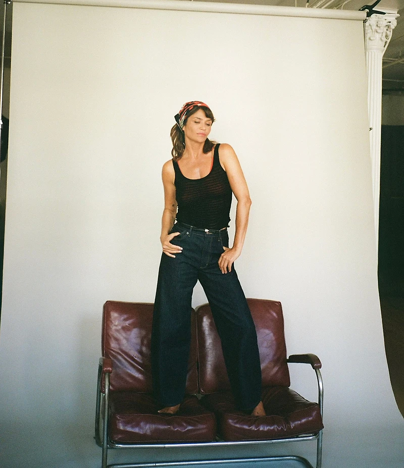 Rolla's Gigi Barrel Ava Mid Rise Wide Leg Jeans