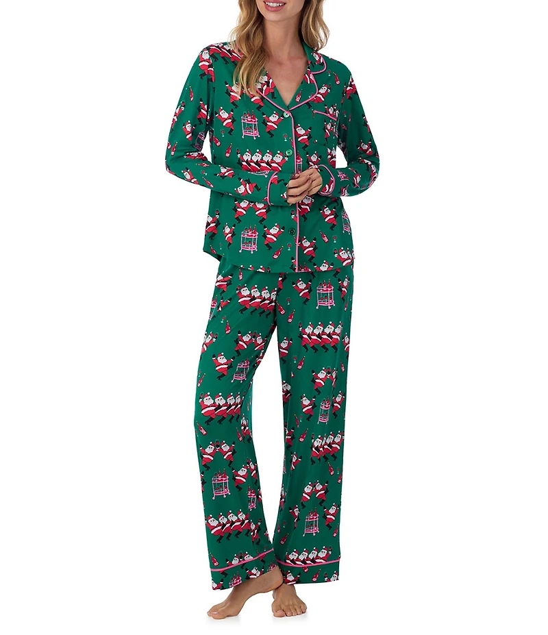 Room Service Long Sleeve Notch Collar Cozy Jersey Santa Print Long Holiday Pajama Set