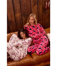 Room Service Long Sleeve Round Neck Top & Jogger Marshmallow Jersey Knit Leopard Print Pajama Set