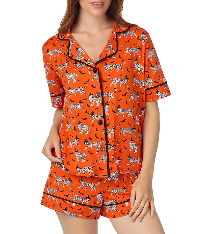 Room Service Spooky Season Print Short Sleeve Notch Collar Knit Shorty Pajama Set