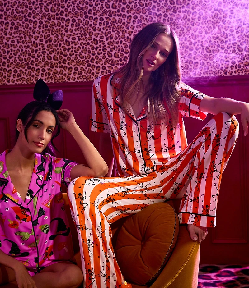 Room Service Spooky Stripe Print Short Sleeve Notch Collar Jersey Knit Shorty Pajama Set