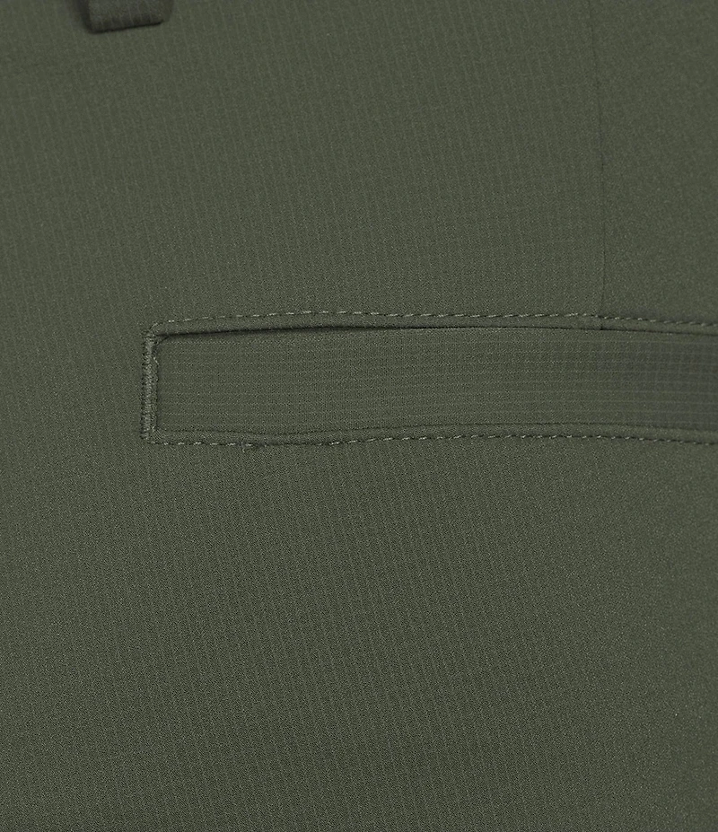 Roundtree & Yorke 9#double; Flat Front Performance Solid Texture Shorts
