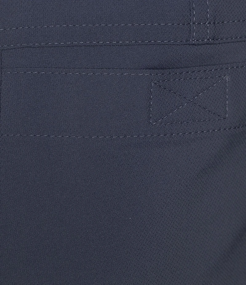 Roundtree & Yorke 8#double; Inseam Performance Cargo Shorts