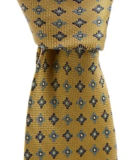 Roundtree & Yorke Big & Tall Big Burst Neat 3 3/8#double; Silk Tie