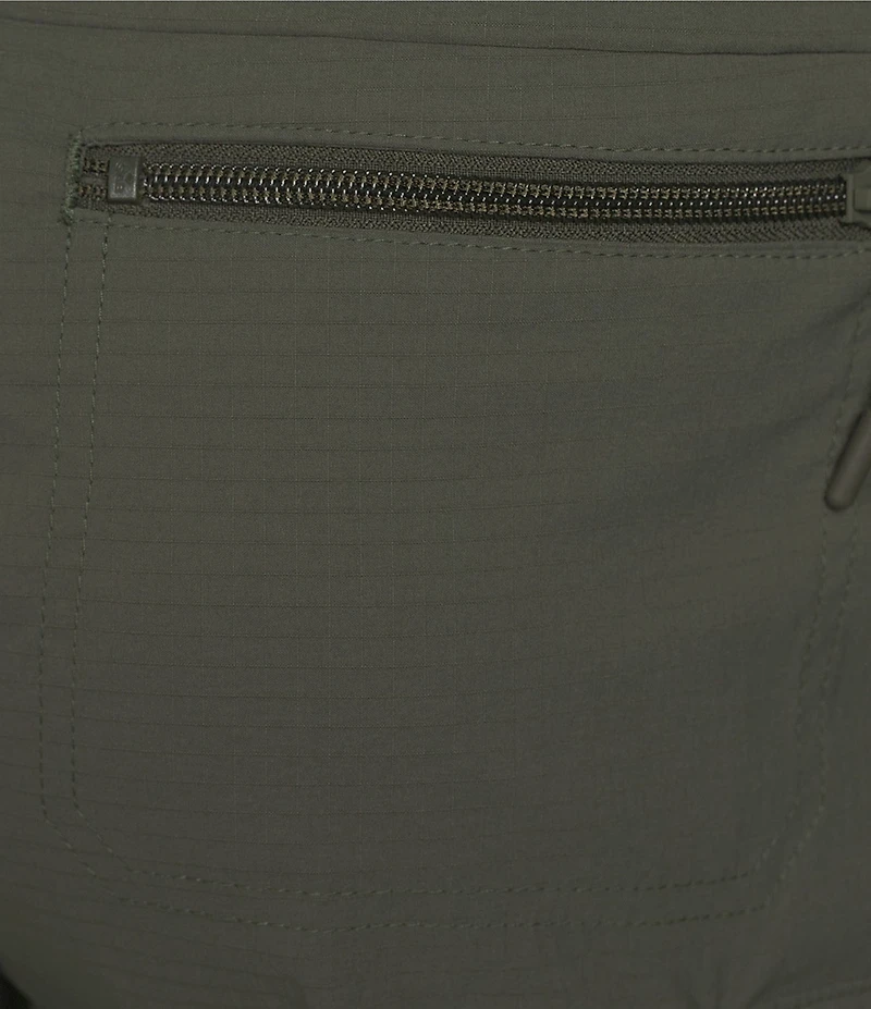 Roundtree & Yorke Big & Tall Performance Classic Fit Flat Front 11#double; Cargo Shorts