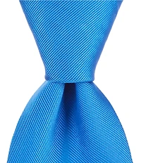 Roundtree & Yorke Cardinal Solid 3 1/8#double; Silk Tie