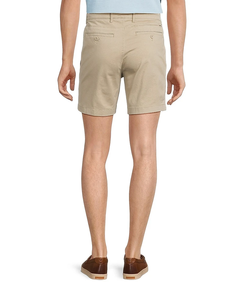 Roundtree & Yorke Casual Straight Fit Flat Front Tech Pocket Printed 7#double; Inseam Shorts