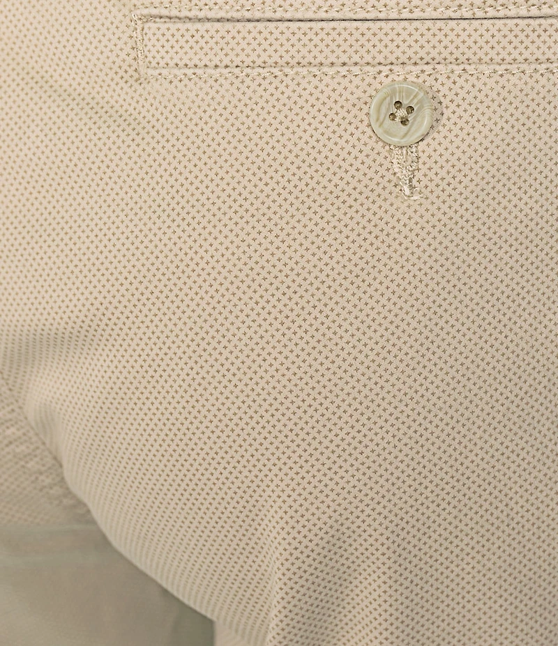 Roundtree & Yorke Casual Straight Fit Flat Front Tech Pocket Printed 7#double; Inseam Shorts