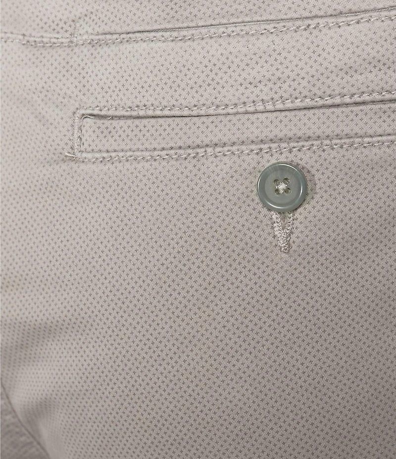 Roundtree & Yorke Casual Straight Fit Flat Front Printed 9#double; Inseam Shorts