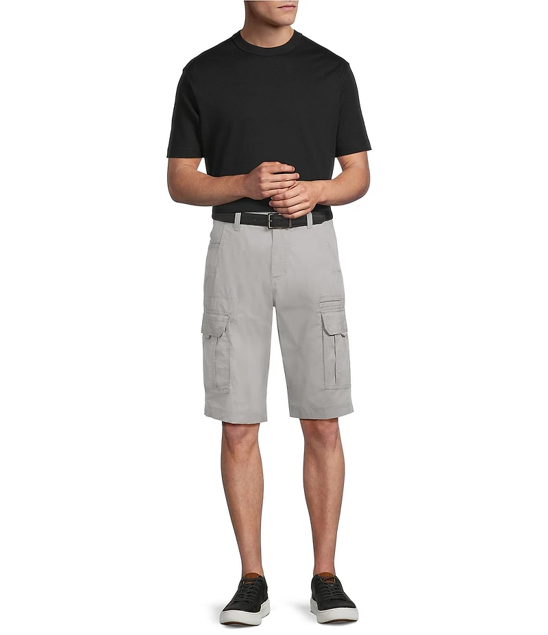 Roundtree & Yorke Classic Fit 13#double; Inseam Utility Cargo Shorts