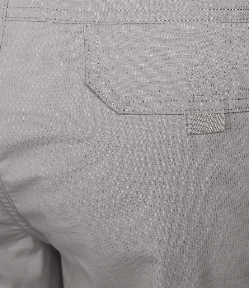 Roundtree & Yorke Classic Fit 13#double; Inseam Utility Cargo Shorts