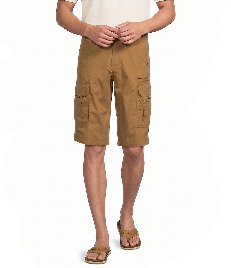 Roundtree & Yorke Classic Fit 13#double; Inseam Utility Cargo Shorts