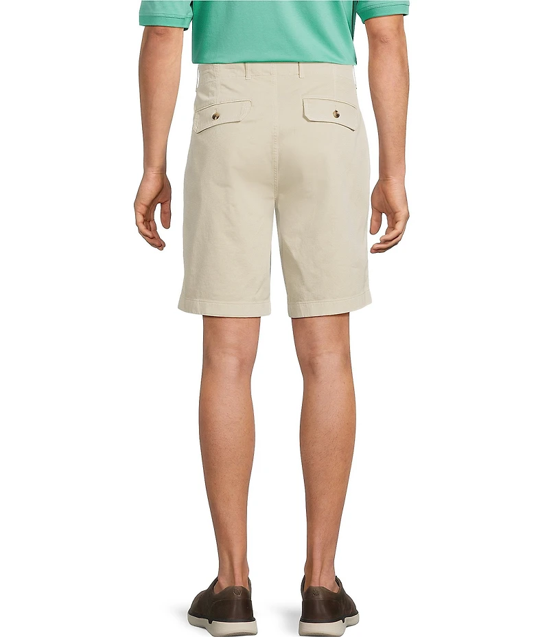 Roundtree & Yorke Classic Fit Flat Front Washed Textured 9#double; Chino Shorts