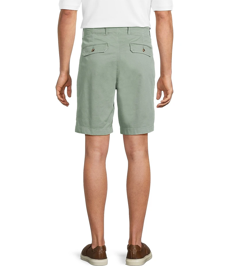 Roundtree & Yorke Classic Fit Flat Front Washed Textured 9#double; Chino Shorts