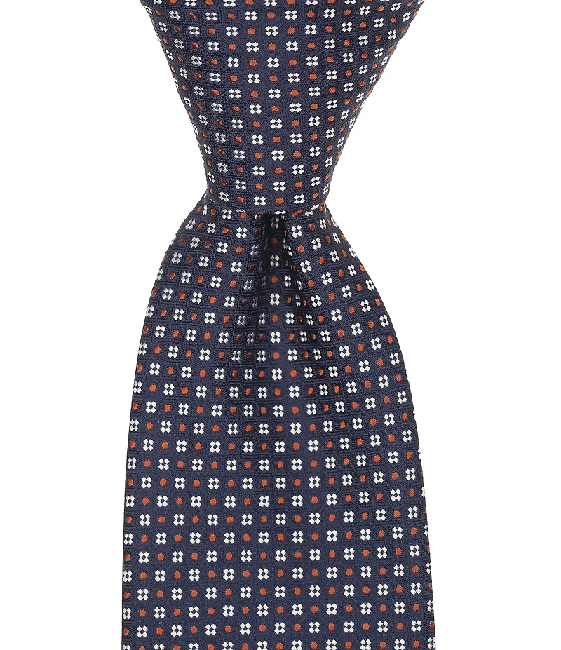Roundtree & Yorke Conrad Neat Traditional Silk Blend Tie
