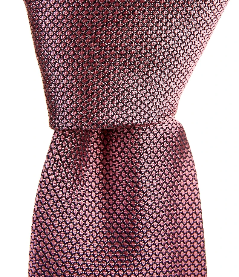 Roundtree & Yorke Duke Textured Traditional 3 1/8#double; Silk Tie