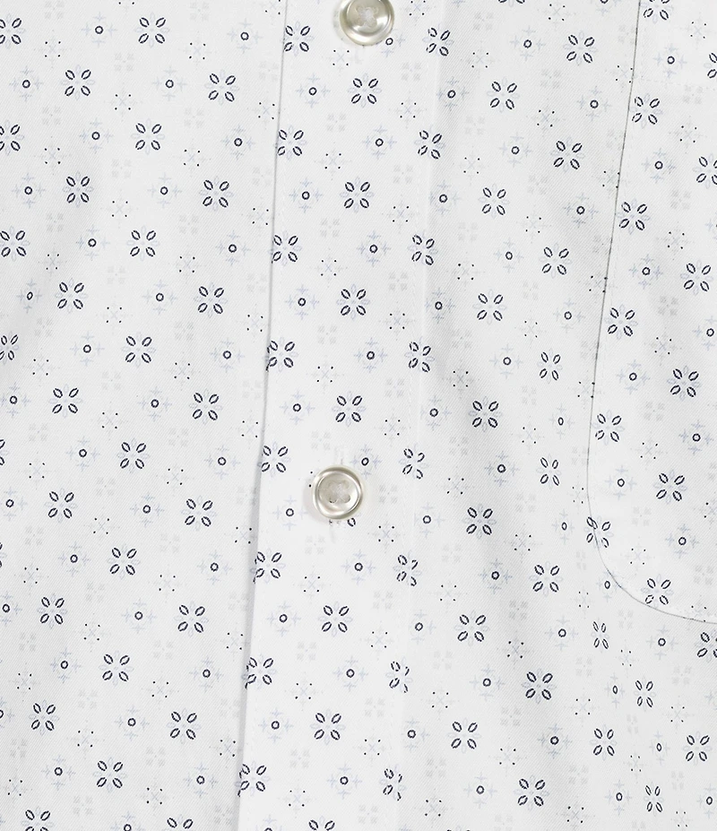 Roundtree & Yorke Gold Label Non-Iron Button Front Collar Short Sleeve Medallion Print Sport Shirt