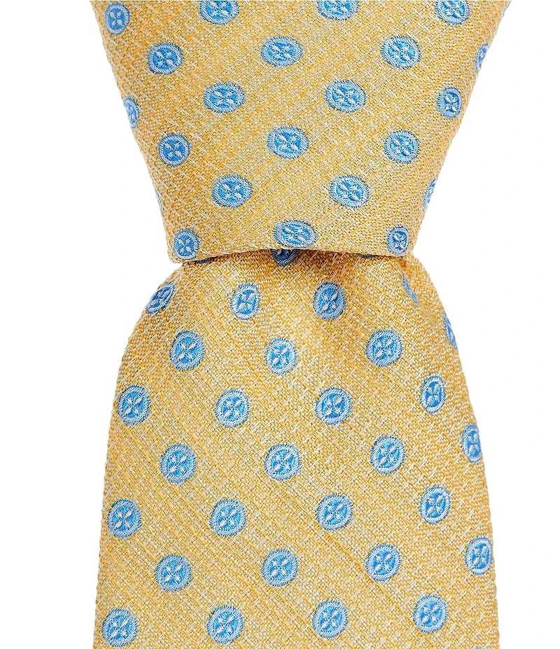 Roundtree & Yorke Griffin Medallion 3 1/8#double; Silk Blend Tie