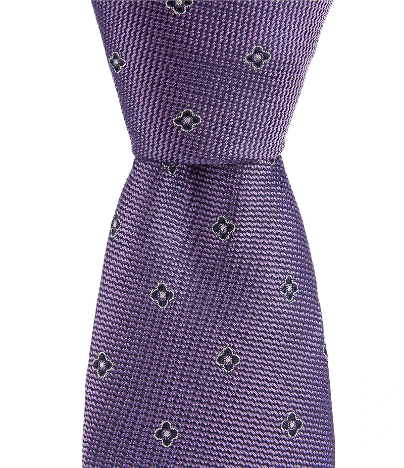 Roundtree & Yorke Kyrie Neat 3.125#double; Silk Blend Tie
