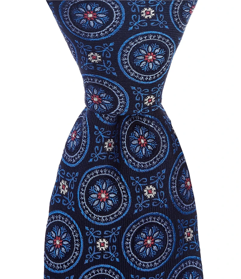 Roundtree & Yorke Large Medallion 3 3/8#double; Woven Silk Tie