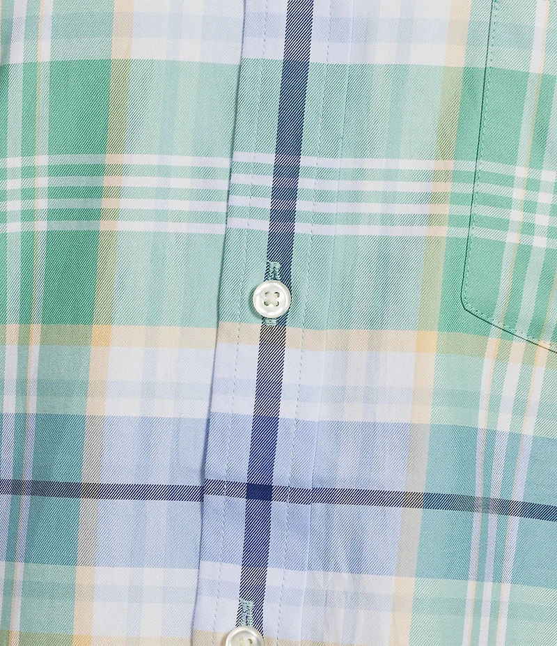 Roundtree & Yorke Large Plaid Pattern Twill Sport Shirt
