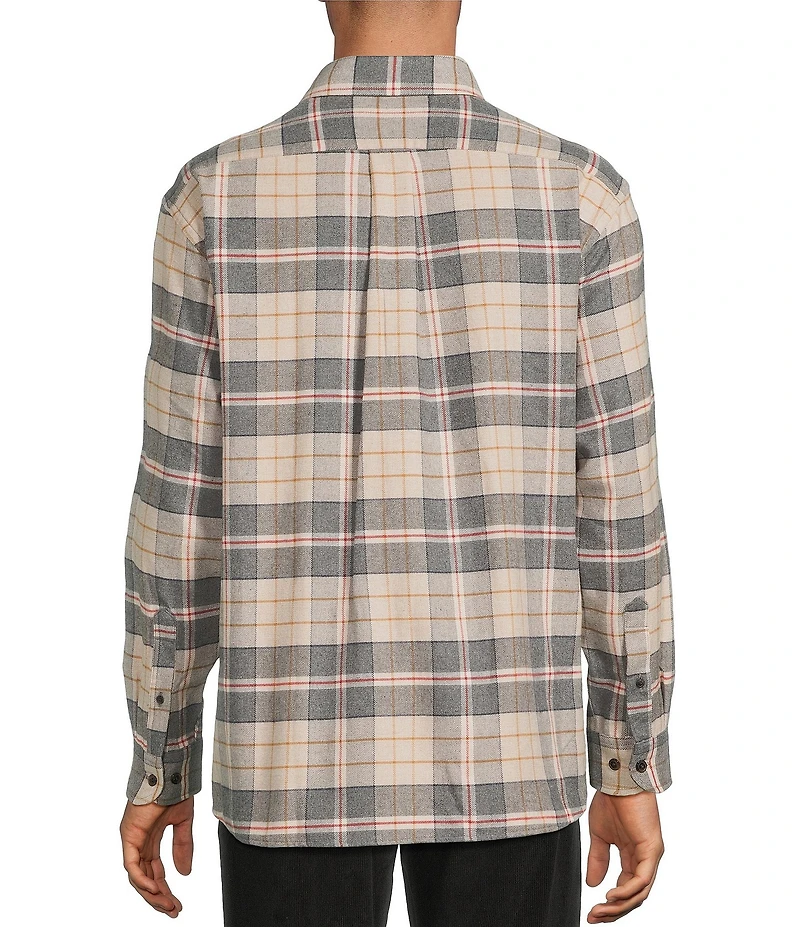 Roundtree & Yorke Long Sleeve Medium Plaid Portuguese Flannel Sport Shirt