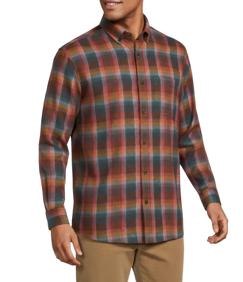 Roundtree & Yorke Long Sleeve Medium Plaid Portuguese Flannel Sport Shirt