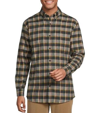 Roundtree & Yorke Long Sleeve Medium Plaid Portuguese Flannel Sport Shirt