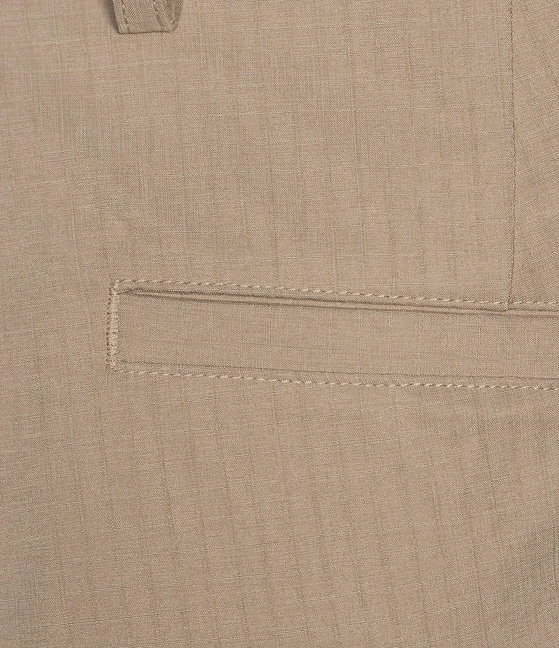Roundtree & Yorke Performance Classic Fit Flat Front 9#double; Inseam Rip Stop Cargo Shorts
