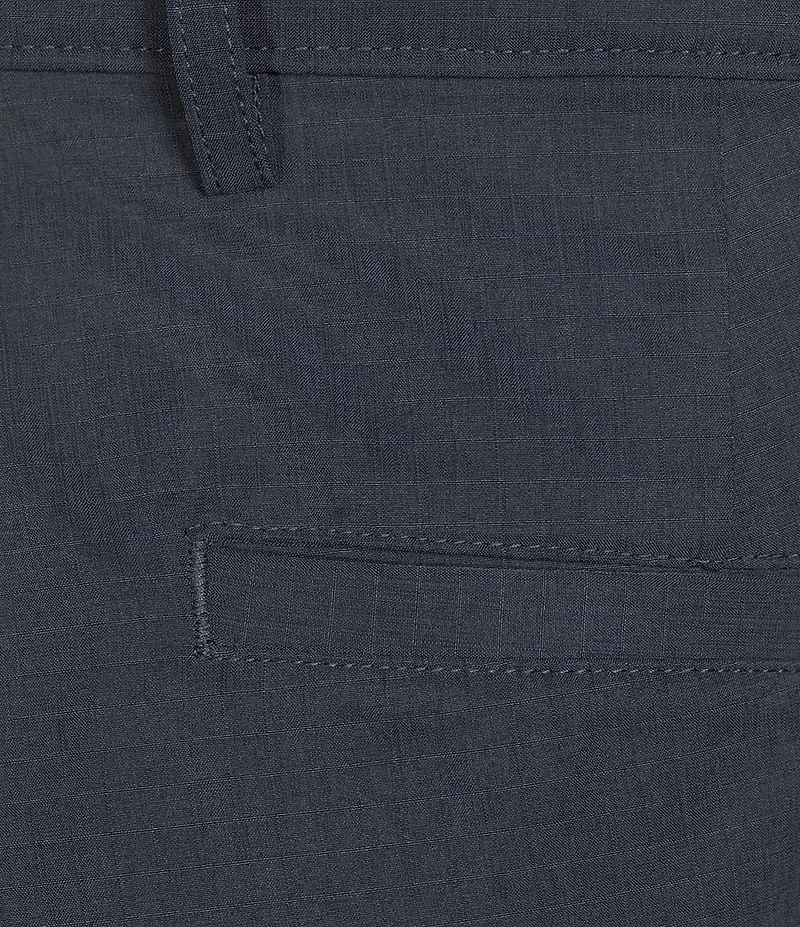 Roundtree & Yorke Performance Classic Fit Flat Front 9#double; Inseam Rip Stop Cargo Shorts