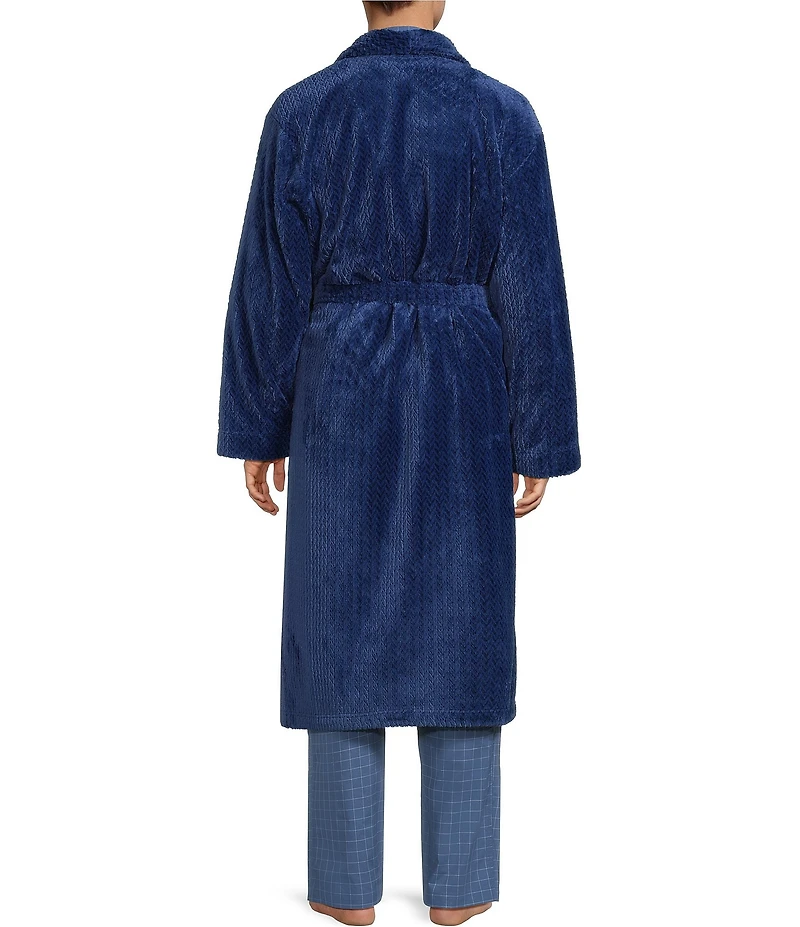 Roundtree & Yorke Plush Shawl Collar Solid Robe