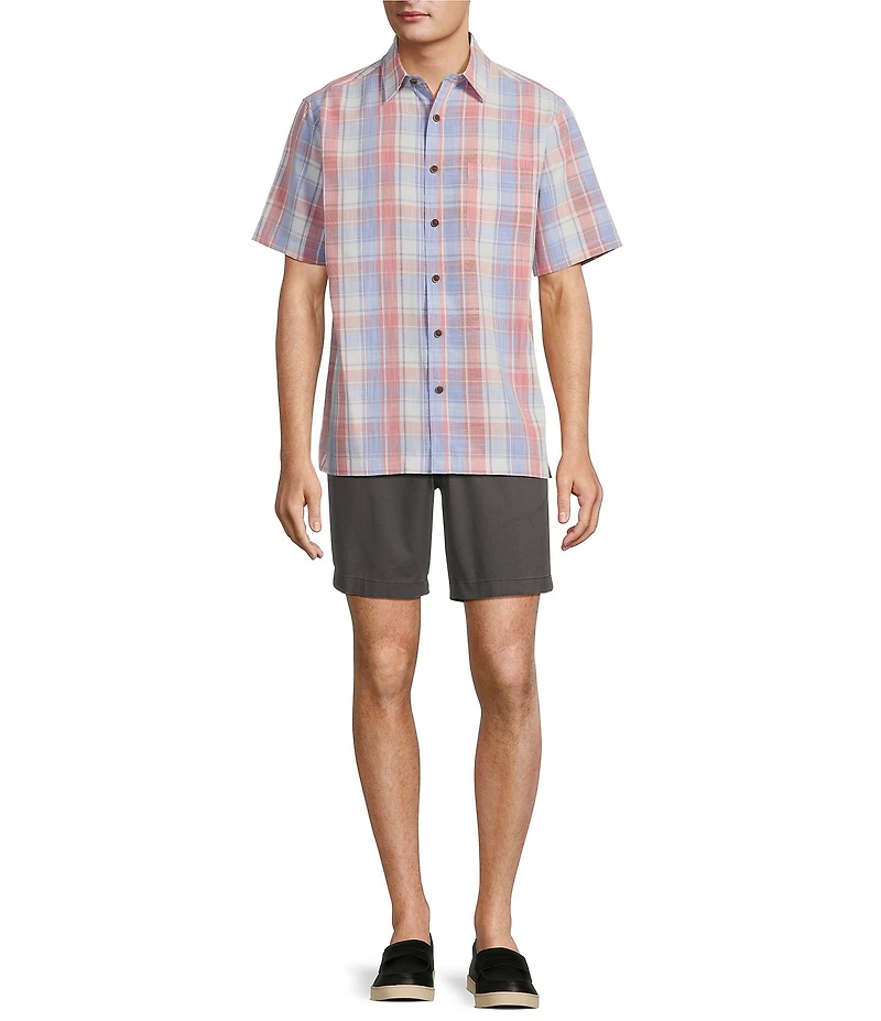 Roundtree & Yorke Short Sleeve Large Plaid Polynosic Sport Shirt