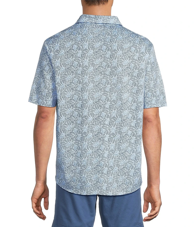 Roundtree & Yorke Short Sleeve Leaf Print Button Front Shirt