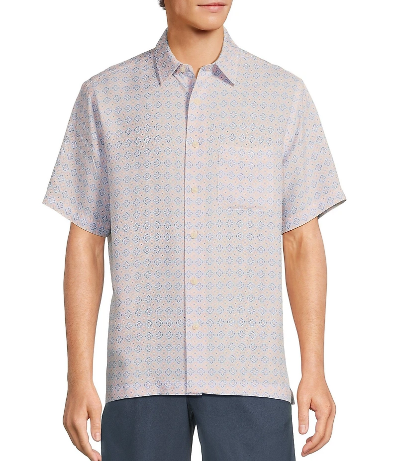Roundtree & Yorke Short Sleeve Medallion Print Polynosic Sport Shirt