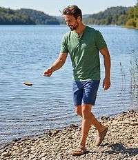 Roundtree & Yorke Solid Cloud Short Sleeve Henley Shirt