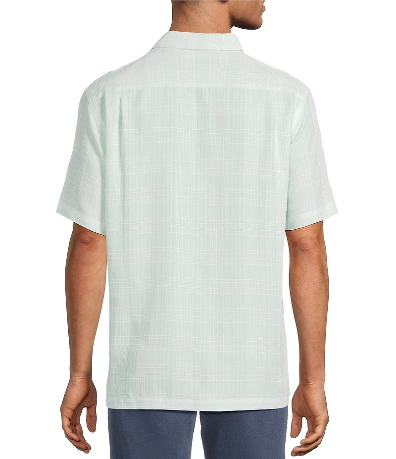 Roundtree & Yorke Short Sleeve Textured Plaid Polynosic Sport Shirt