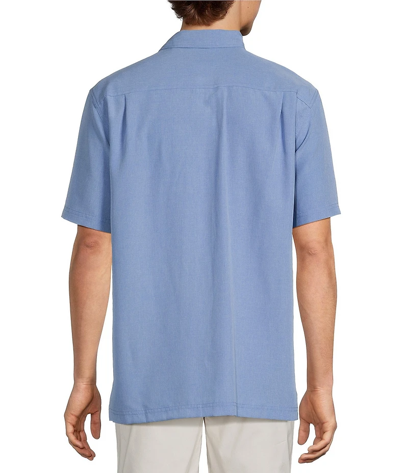 Roundtree & Yorke Short Sleeve Textured Solid Sport Shirt