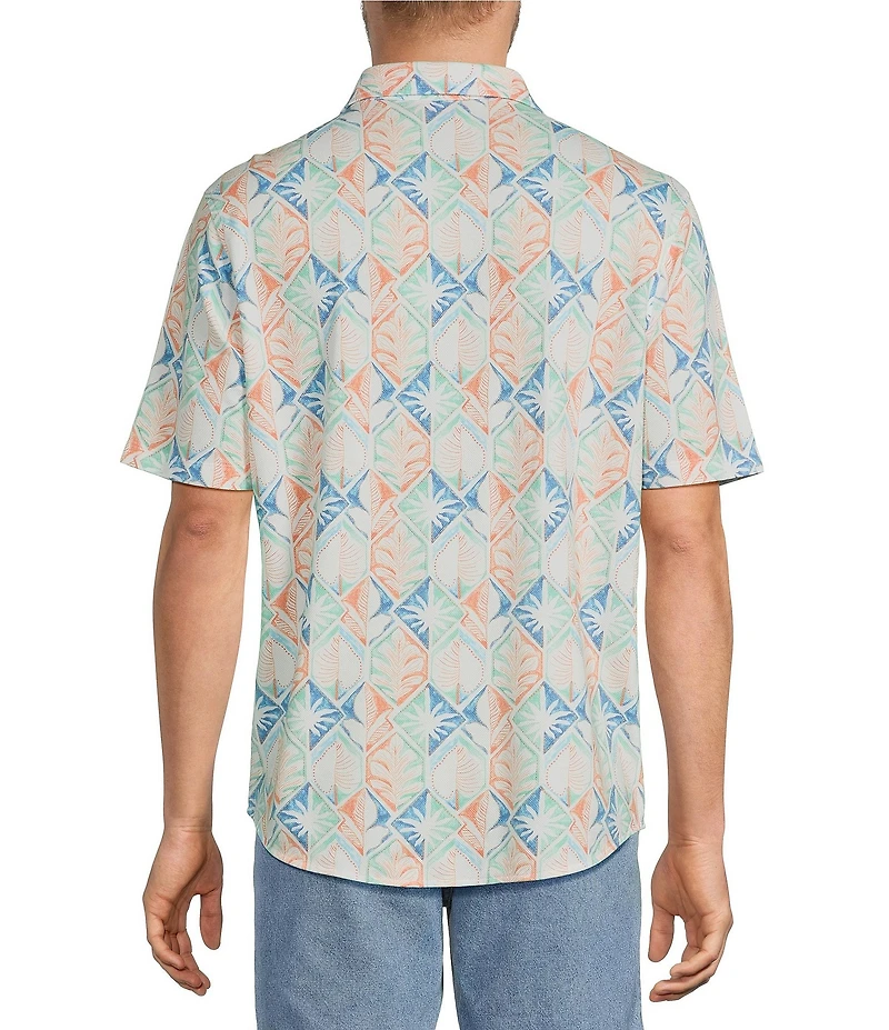 Roundtree & Yorke Short Sleeve Tile Print Button Front Shirt