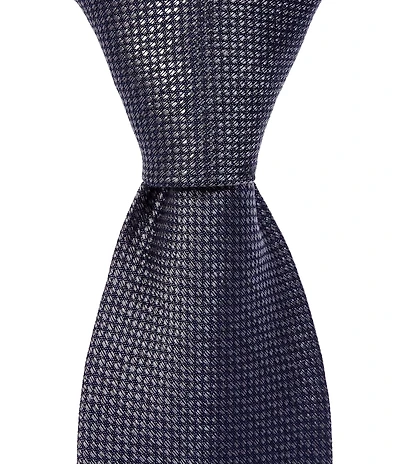 Roundtree & Yorke Solid 2 3/4#double; Silk Tie