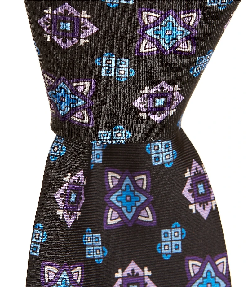 Roundtree & Yorke Sorrel Medallion Print 3 1/8#double; Traditional Woven Silk Tie