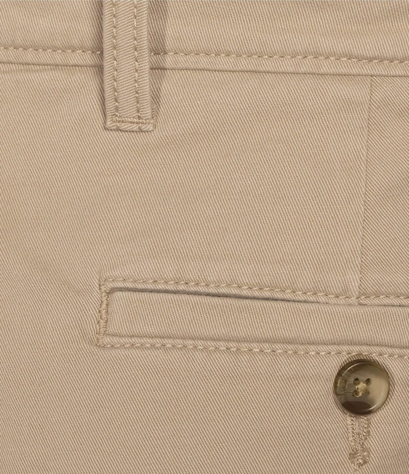 Roundtree & Yorke The Cloud Collection 8#double; Flat-Front Tech Pocket Washed Chino Shorts