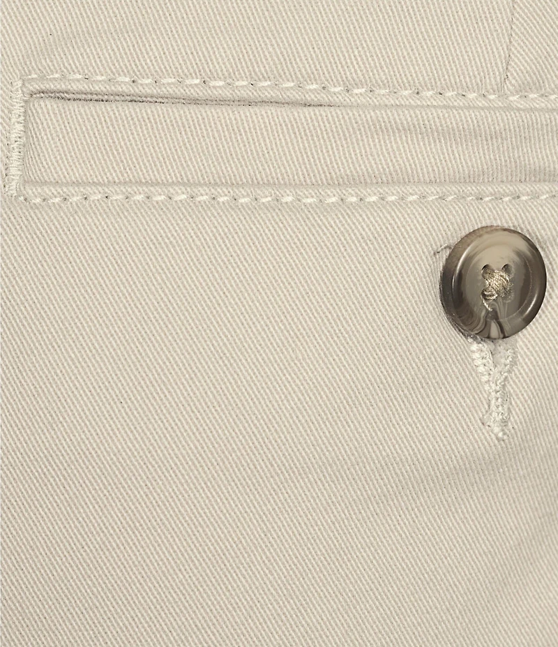 Roundtree & Yorke The Cloud Collection 8#double; Flat-Front Tech Pocket Washed Chino Shorts