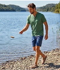 Roundtree & Yorke The Cloud Collection 6#double; Inseam Flat Front Washed Chino Shorts