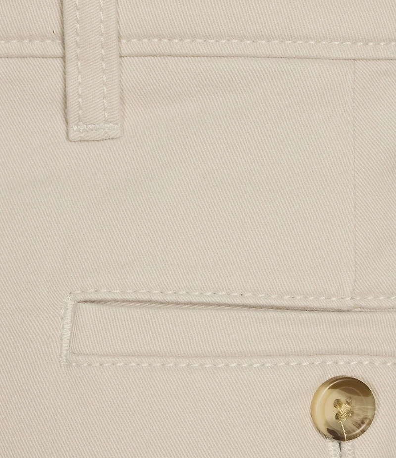 Roundtree & Yorke The Cloud Short Washed Classic Fit Flat Front 13#double; Inseam Chino Shorts