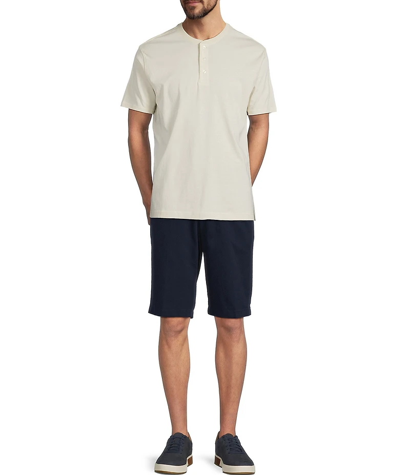 Roundtree & Yorke The Cloud Washed Classic Fit Flat Front 13#double; Chino Shorts