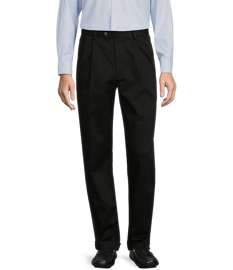 Roundtree & Yorke TravelSmart Ultimate Performance Classic Fit Pleated Non-Iron Chino Pants