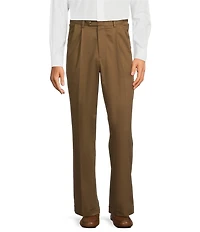 Roundtree & Yorke TravelSmart Ultimate Performance Classic Fit Pleated Non-Iron Chino Pants