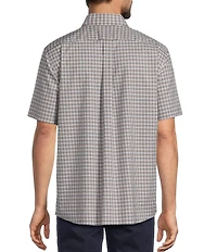 Roundtree & Yorke TravelSmart Easy Care Short Sleeve Twill Small Plaid Sport Shirt