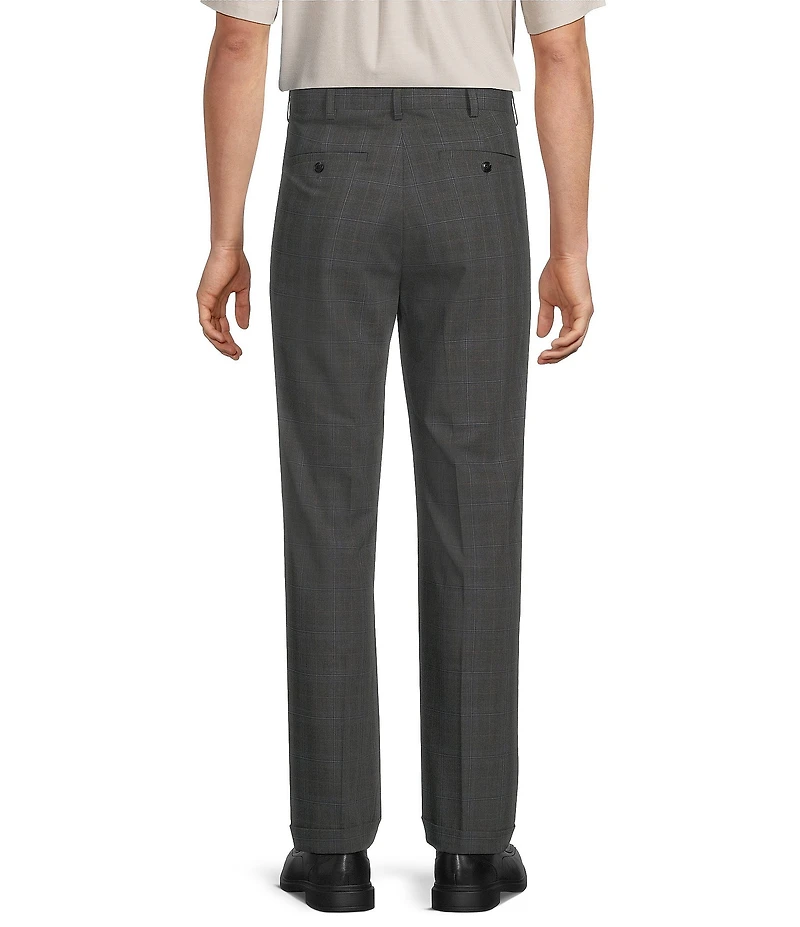 Roundtree & Yorke TravelSmart Luxury Gabardine Ultimate Comfort Classic Fit Non-Iron Pleated Plaid Dress Pants