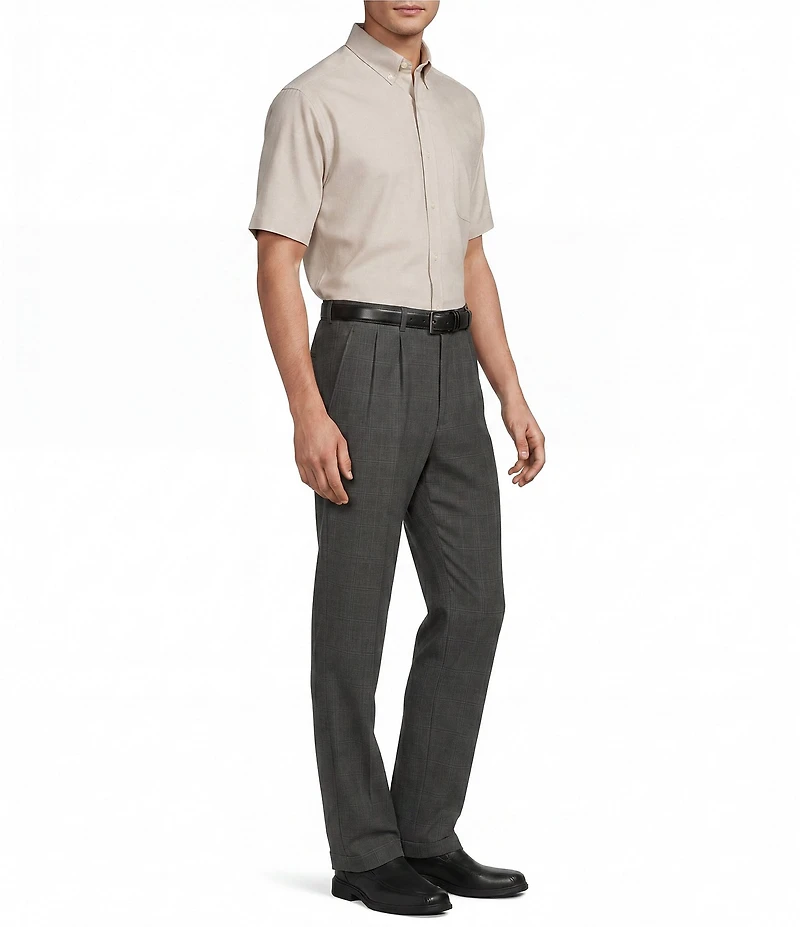 Roundtree & Yorke TravelSmart Luxury Gabardine Ultimate Comfort Classic Fit Non-Iron Pleated Plaid Dress Pants